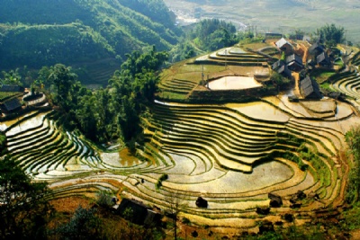 Sapa Cat Cat – Lao Chai – Ta Van By Bus 3 days 2 nights